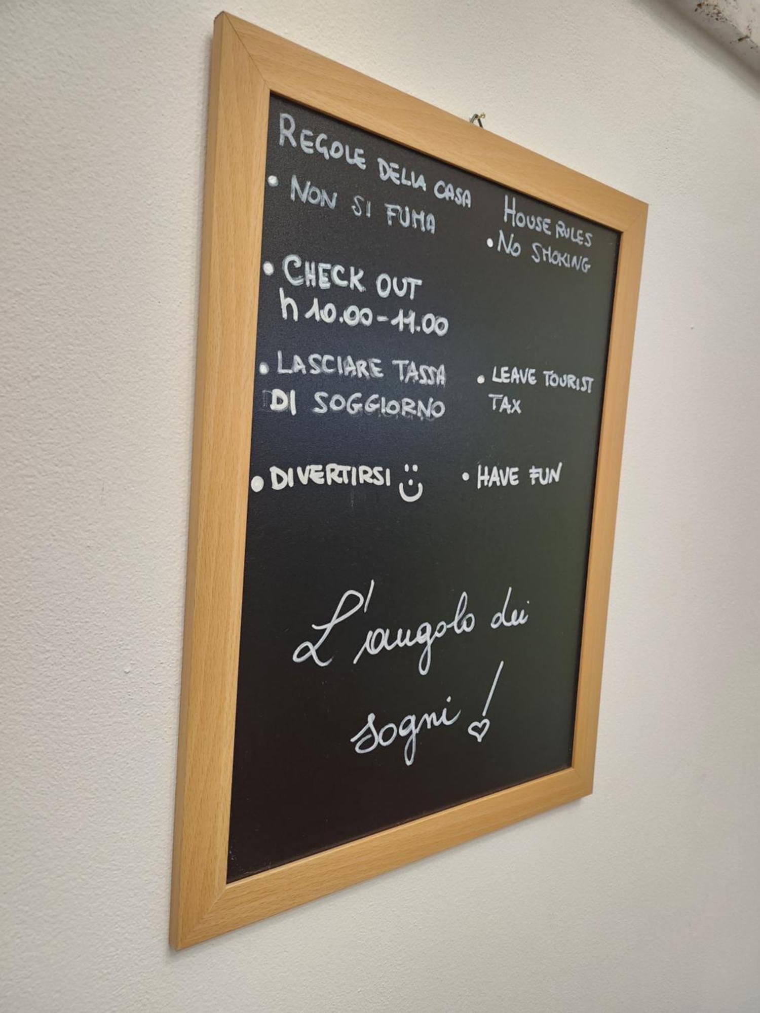 L'Angolo Dei Sogni 巴勒莫 外观 照片
